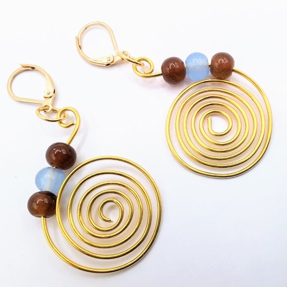 HANDMADE HANDWIRED GOLD SPIRAL EARRINGS, WITH VIOLET AND PASTEL BLUE BEADS - Picture 3 of 5